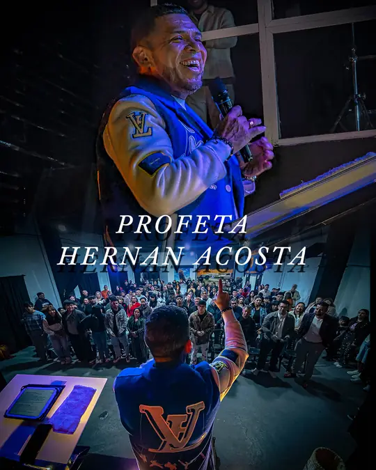 Hernán Acosta predicando en Imparables Next Level 2026